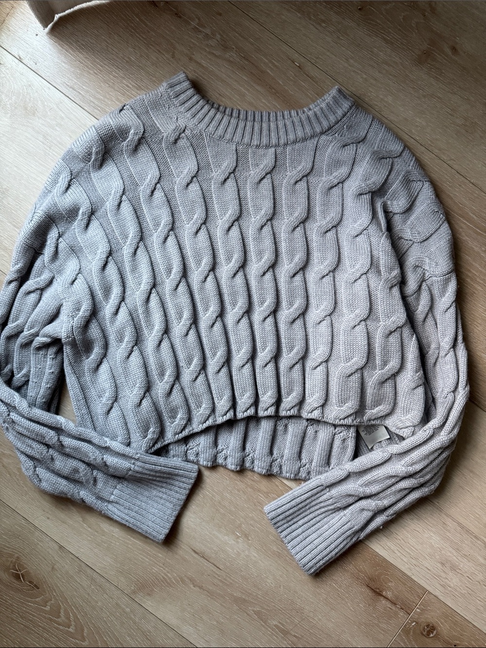 Aritzia Babaton Cropped Cable Knit Sweater - Light Gray - small